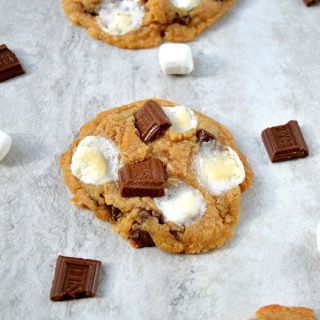S'mores Cookie Recipe + Ice Cream Sandwiches: the perfect summertime treat