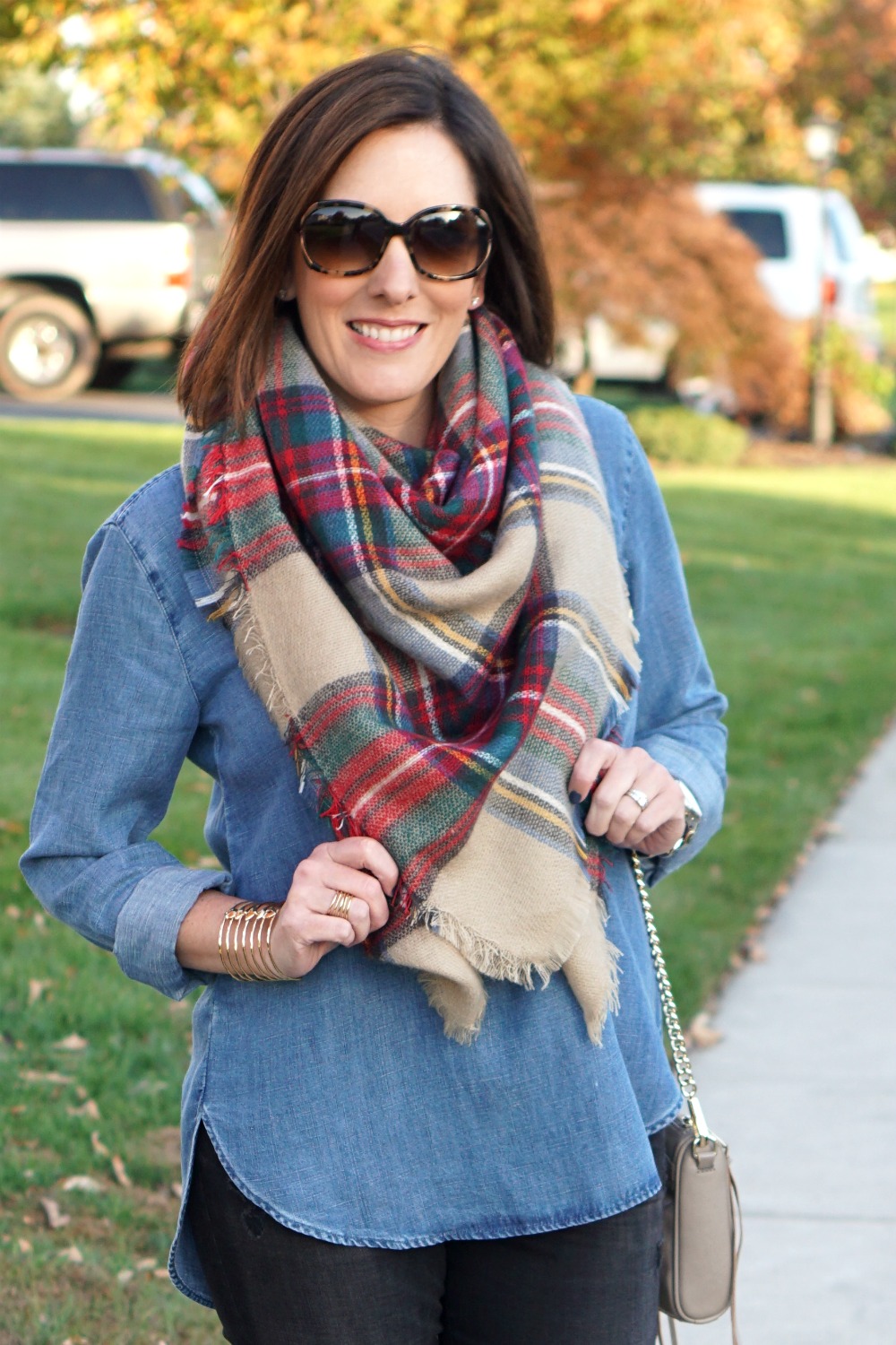 Tie Your Scarf with Style picture images Tie Your Scarf with Style